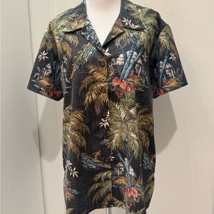 Reyn Spooner Hawaiian Top